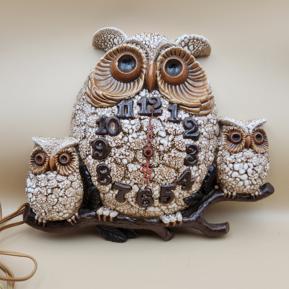 Arnels Vintage MCM Brown & Cream Triple Owl Family Wall Clock 70s Hippy Retro